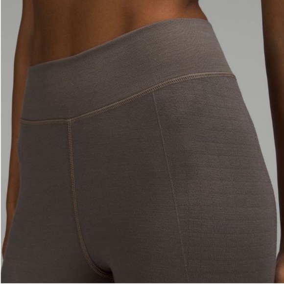 Lululemon LAB grey leggings!! - Picture 5 of 7